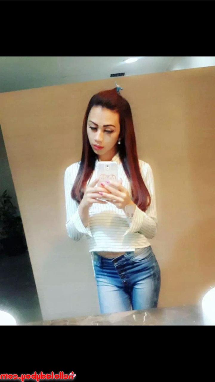 20P Pretty Asian ladyboy Sweetie poses in her hot outfits in her solo compilation