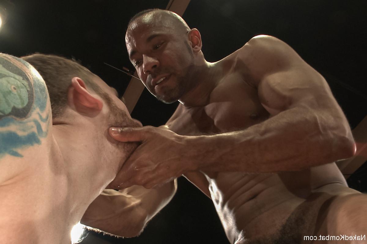 20P Desnudo Kombat Troy Sparks, Sebastian Keys
