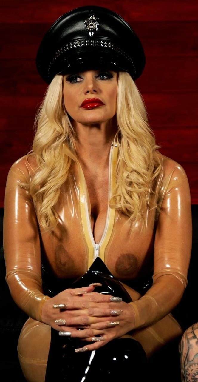 20P Divinas Cadelas Brittany Andrews, Inkfit