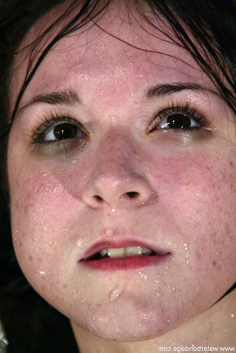 20P Lezdom Isis Love makes slave AnnaBelle Lee lick whipped cream from her body