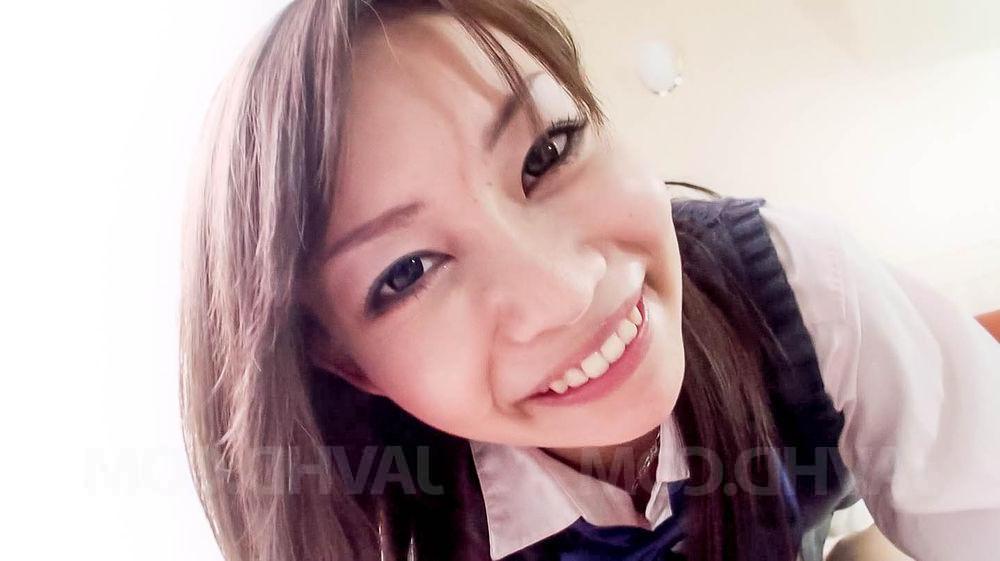 15P A japonesa Sakura Anna vaza esperma de seu arbusto após sexo POV