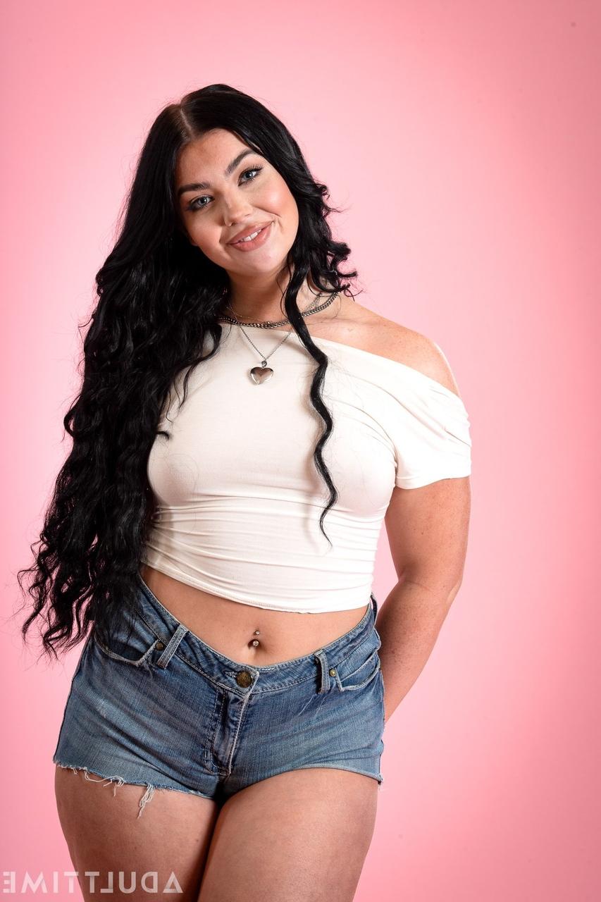20P Chubby brunette hottie Holly Day gets her twat filled in hot positions