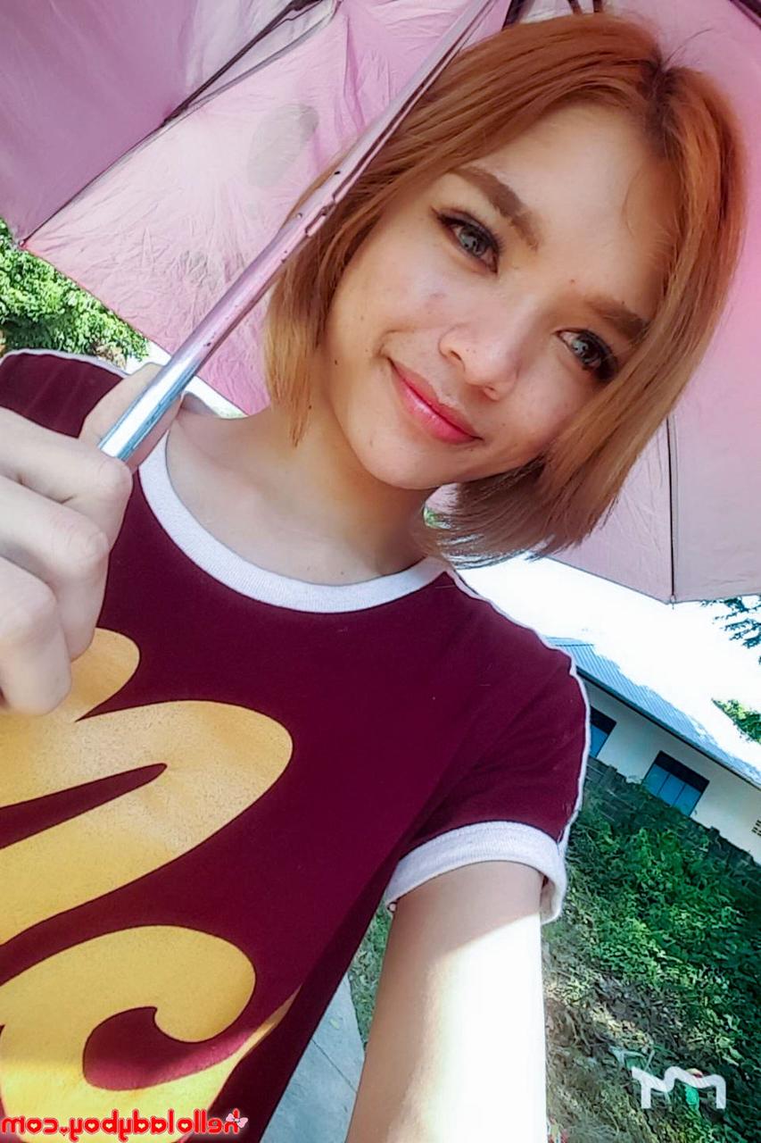 20P Hello Ladyboy 
