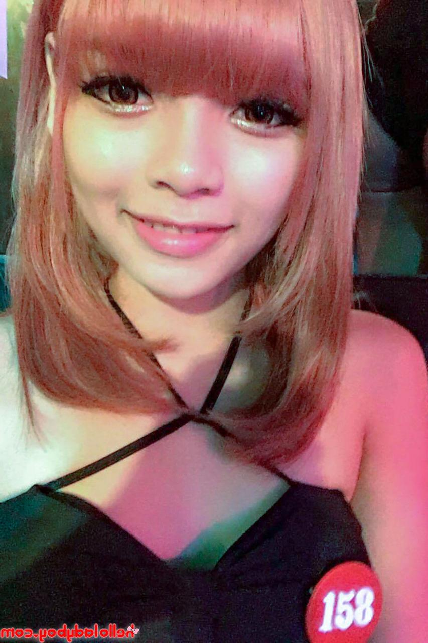 20P Hello Ladyboy 