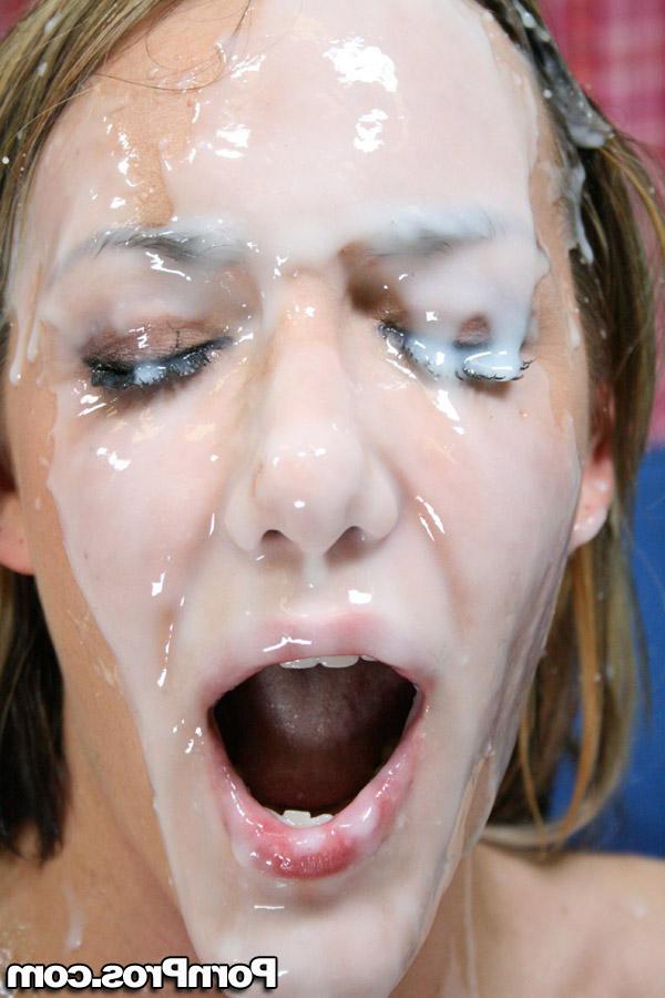 20P Gostosa Audrey Elson recebe enorme galo negro e gozada facial