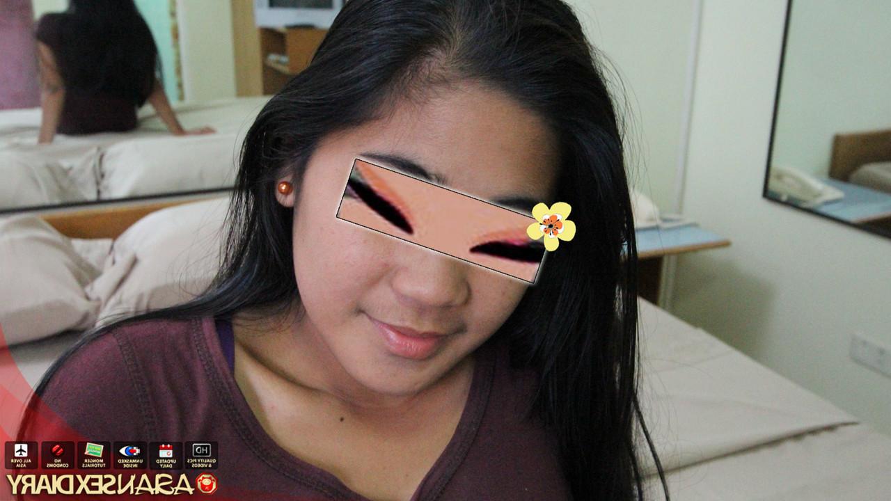 15P Menina filipina de 18 anos tem sua buceta apertada cheia de porra por um Farang