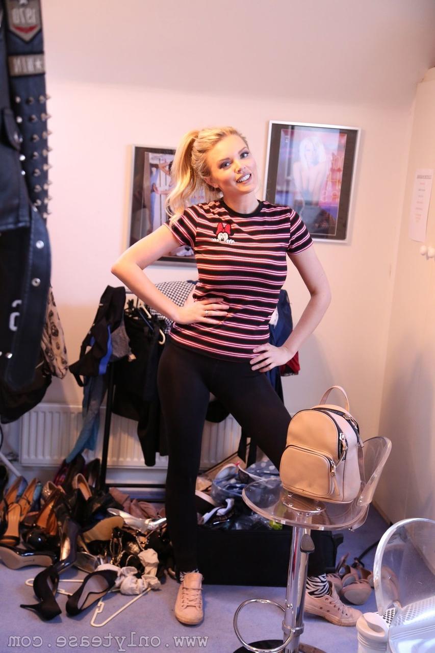 20P Only Tease French Chloe