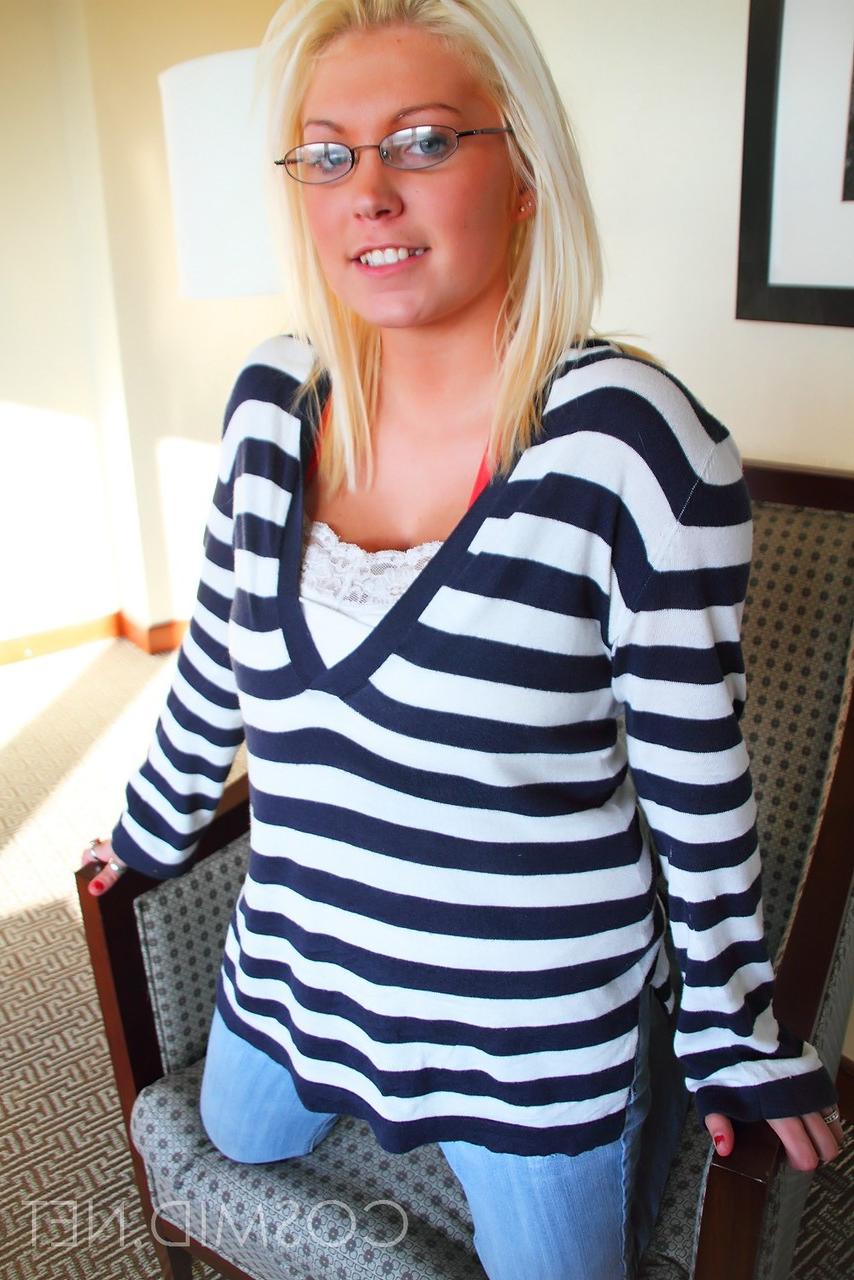 16P Blond first timer Brooke Alexander slips off jeans before holding her big tits