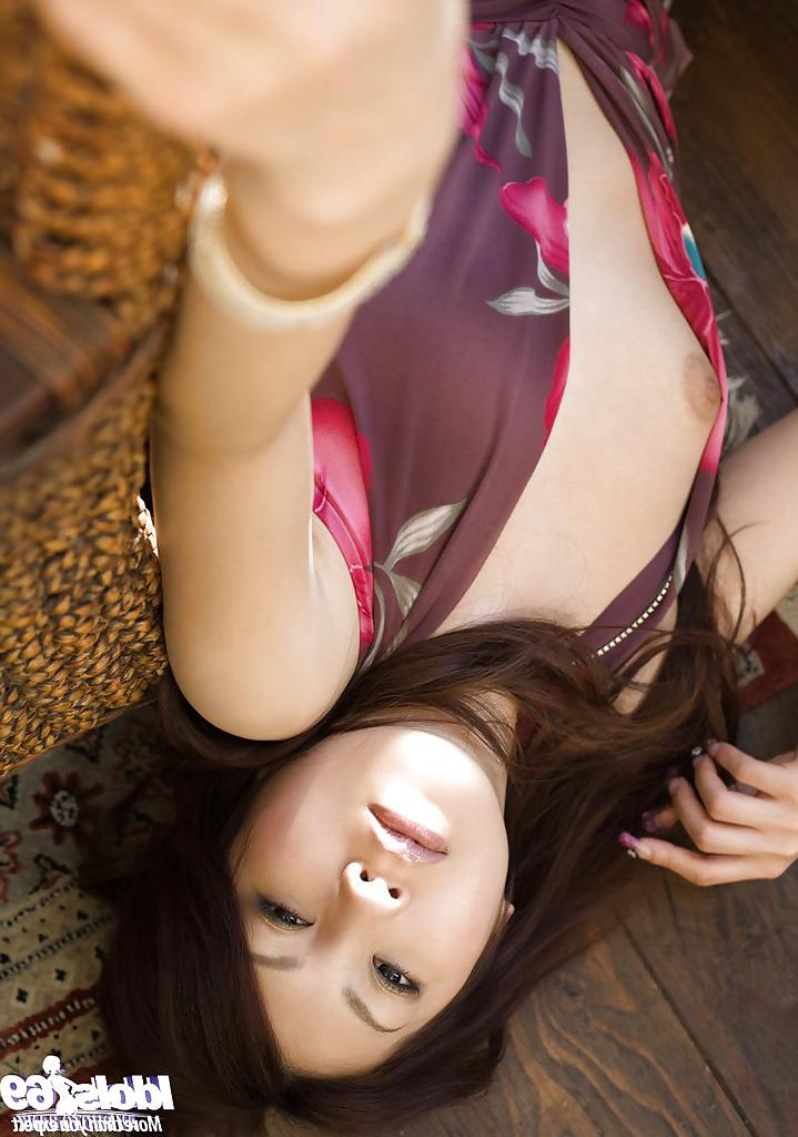 15P Linda asian babe bunda incrível Ryo Shinohara stripping