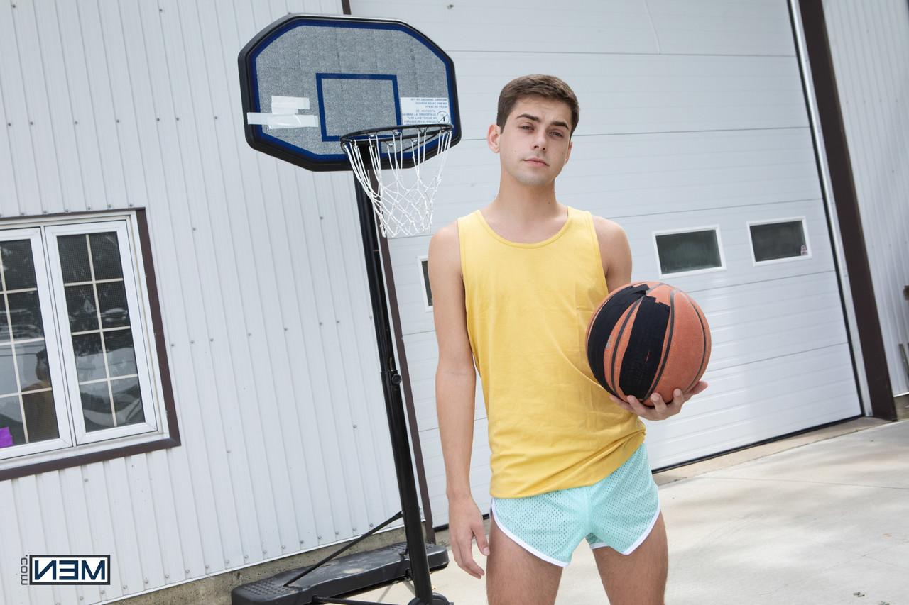 13P Hombres Com Joey Mills, Braxton Cruz