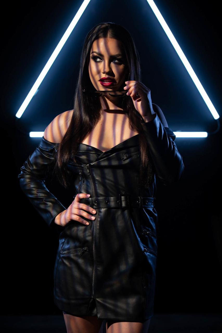 20P Twistys Alina Lopez