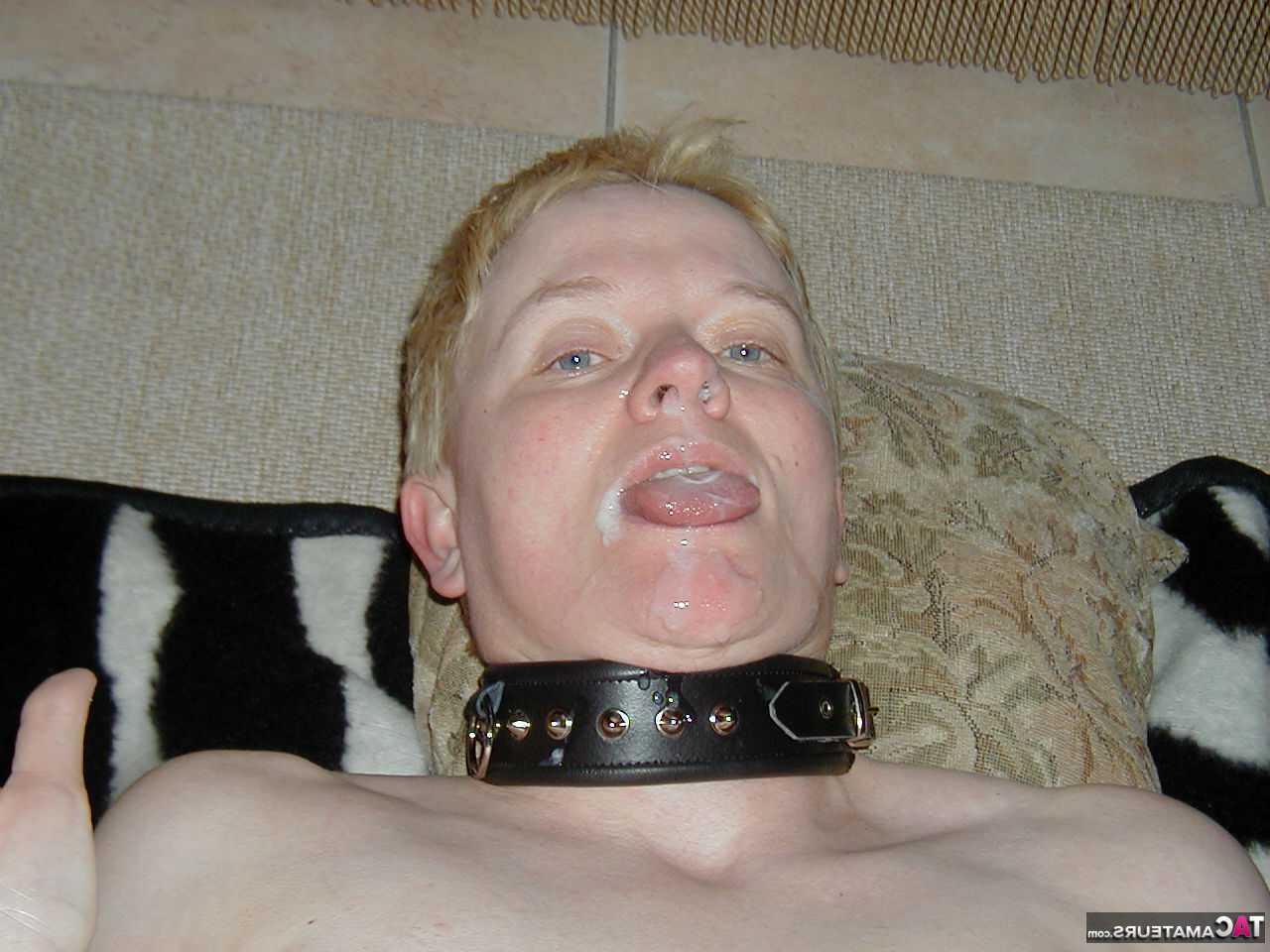 16P Die ältere Dame mit kurzen Haaren, Tiffany Pearl, trägt beim versauten Sex ein Sklavenhalsband