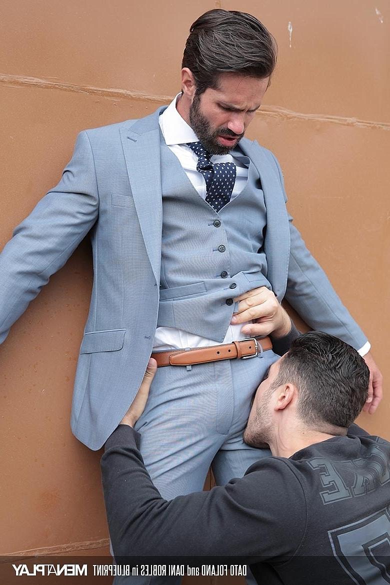 20P Gays sexys con músculos perfectos dani robles y dato foland follan al aire libre