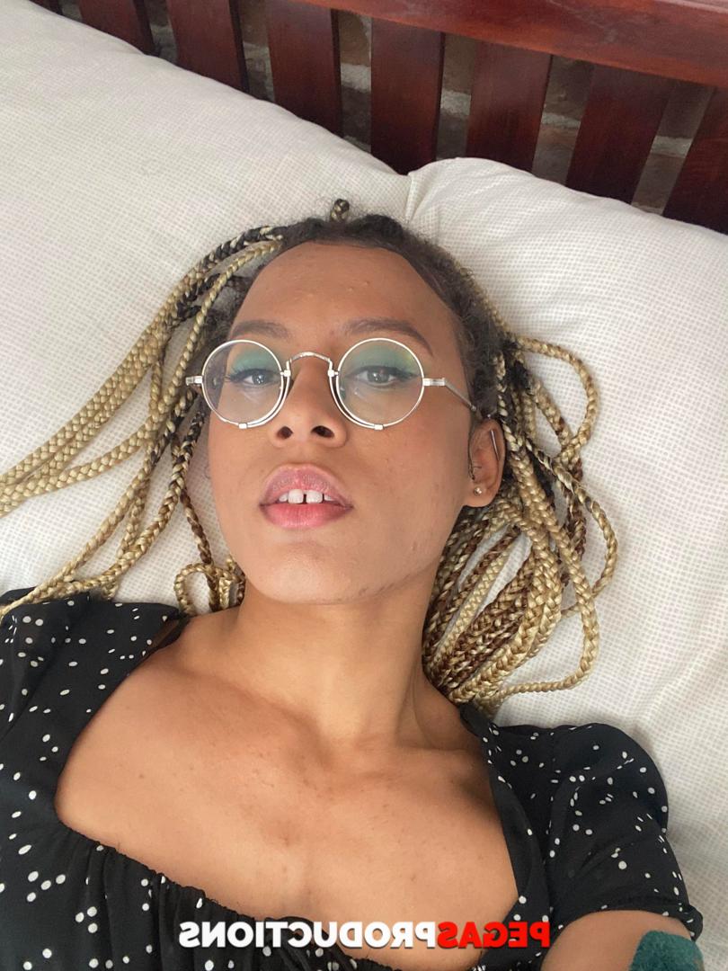 20P Geeky hottie Cherry Glazed strips and poses naked in her bedroom