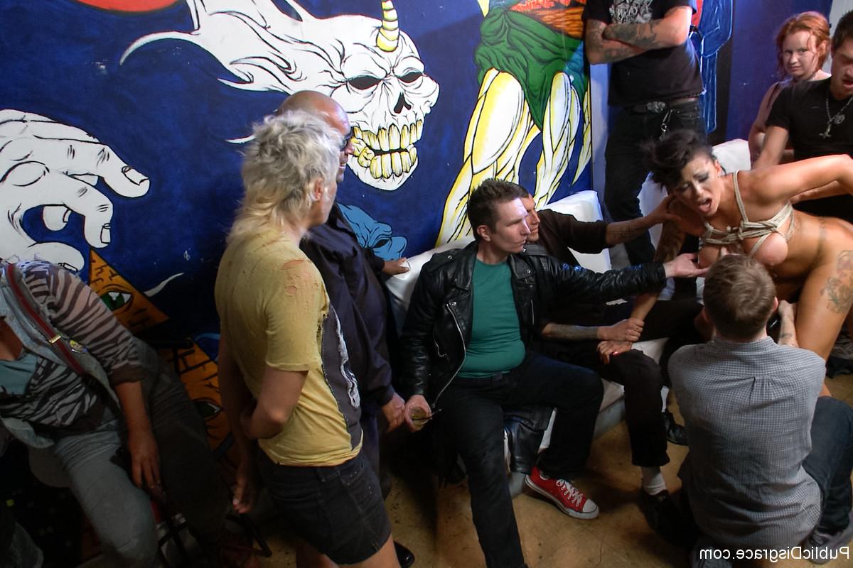 20P Public Disgrace Cameron Bay, Lorelei Lee, Xander Corvus