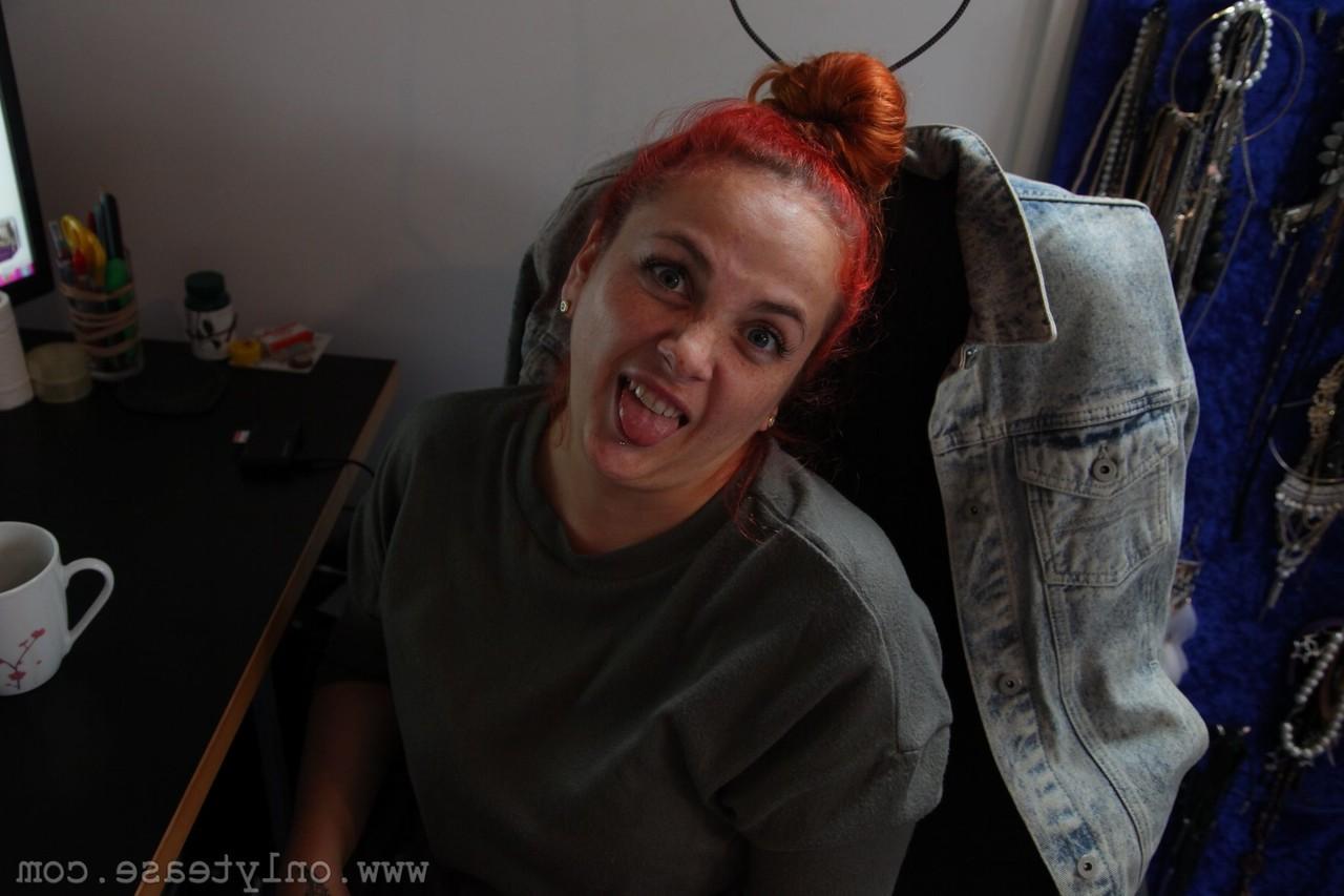 20P Only Tease Alexa Campbell
