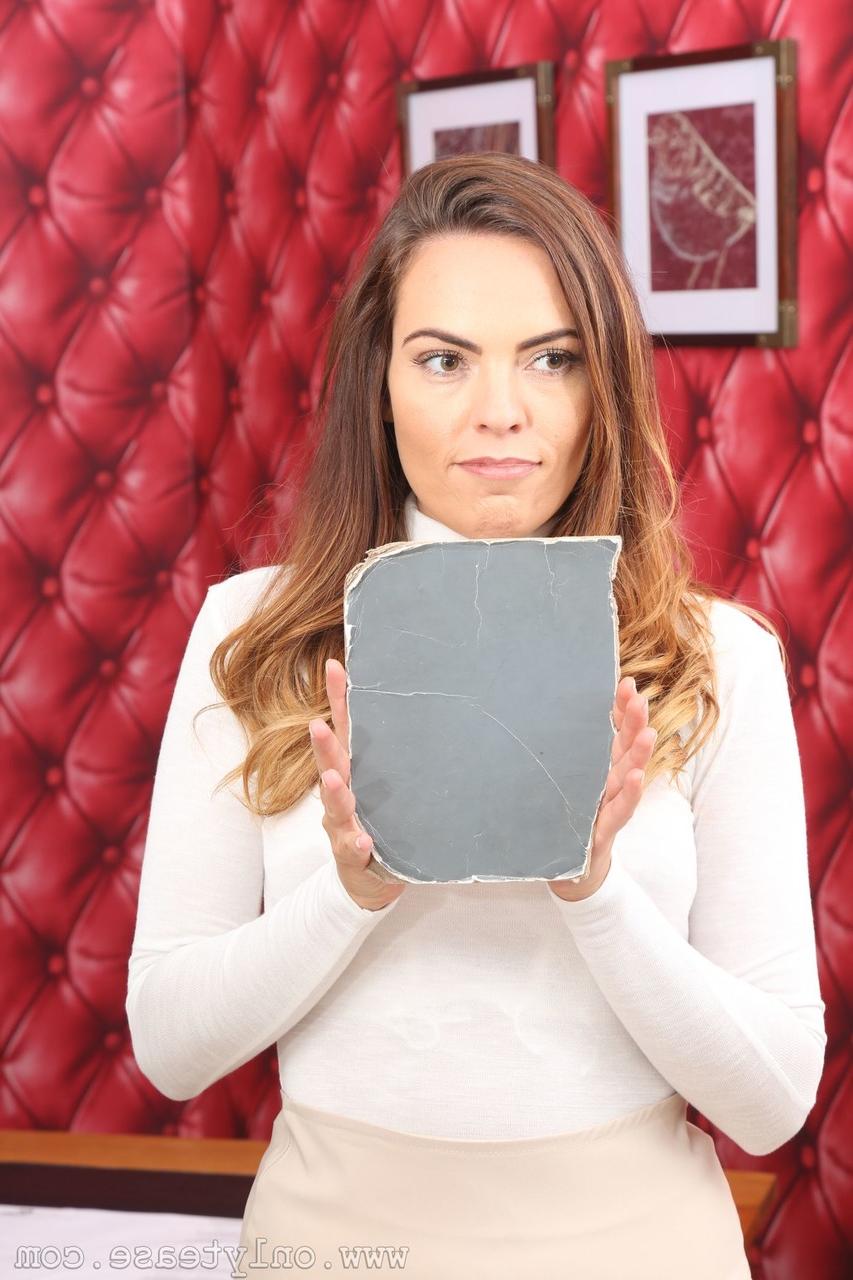 20P Only Tease Alexa Campbell