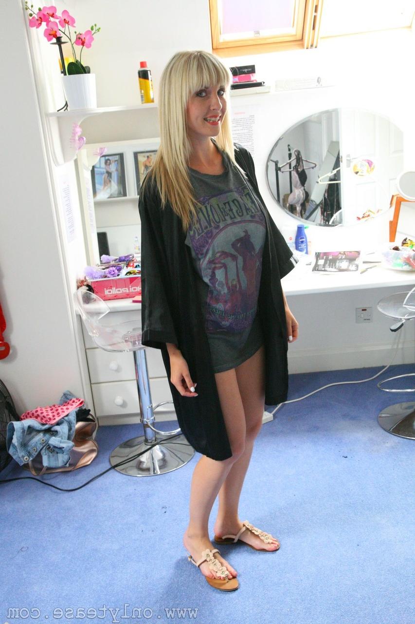 20P Only Tease 
