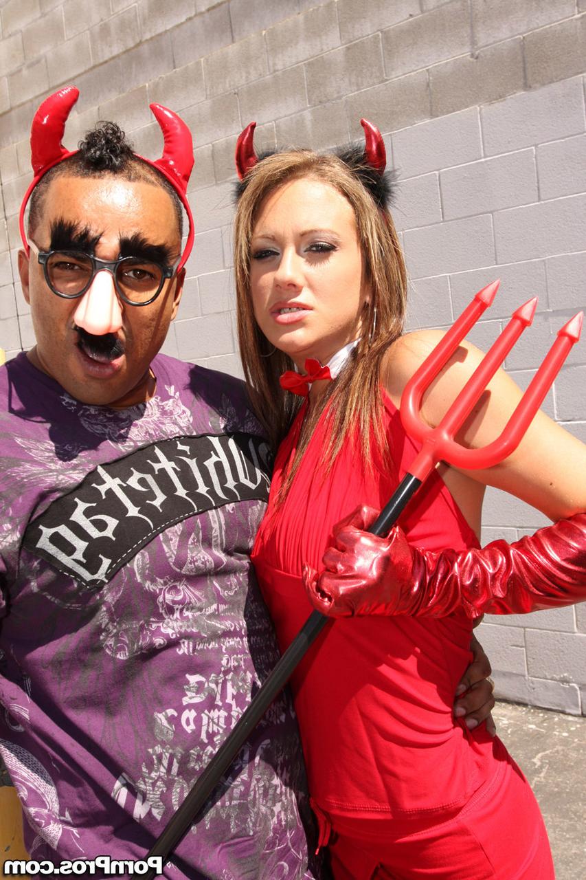 17P Horny MILF devil Rhiannon Alize gets her face drowned in cum & loses lashes