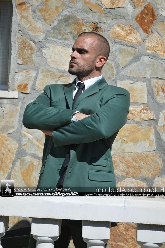 20P Le mannequin gay poilu Abraham Al Malek frappe l'homme d'affaires Damien Crosse dans le cul