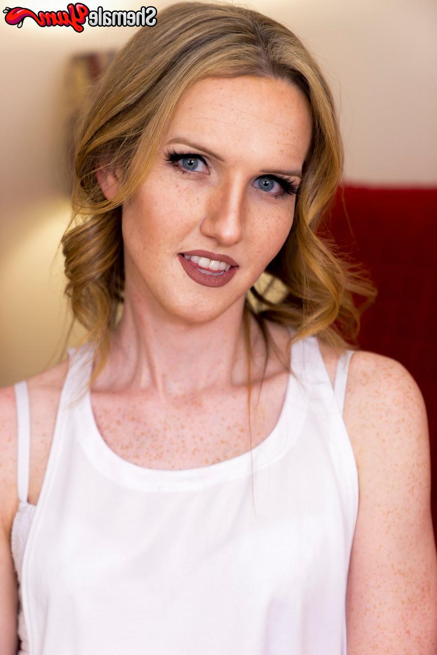 16P Grooby Girls Kayleigh Coxx