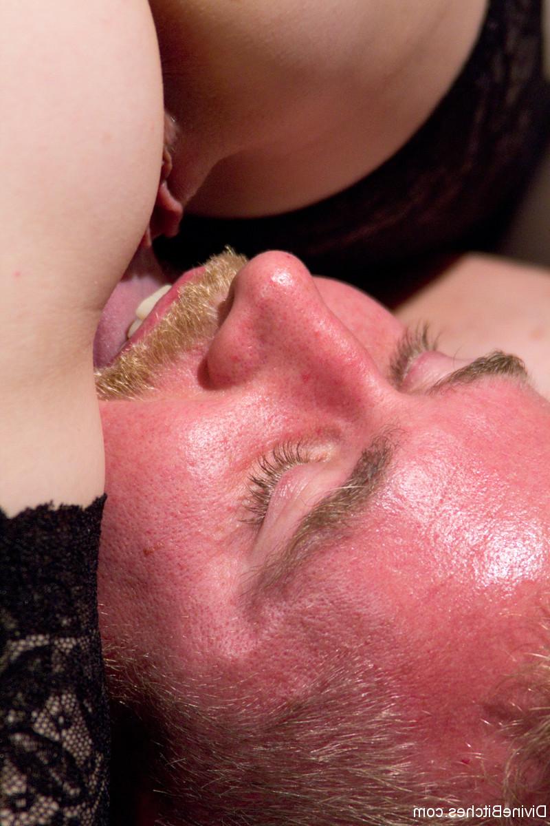 20P Busty MILF Aiden Starr facesits & rides her male slave and torments his cock