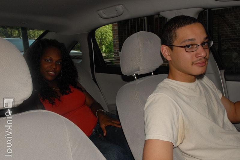 16P Pretty black transsexual Nia Lee slips her huge black dick up man's asshole