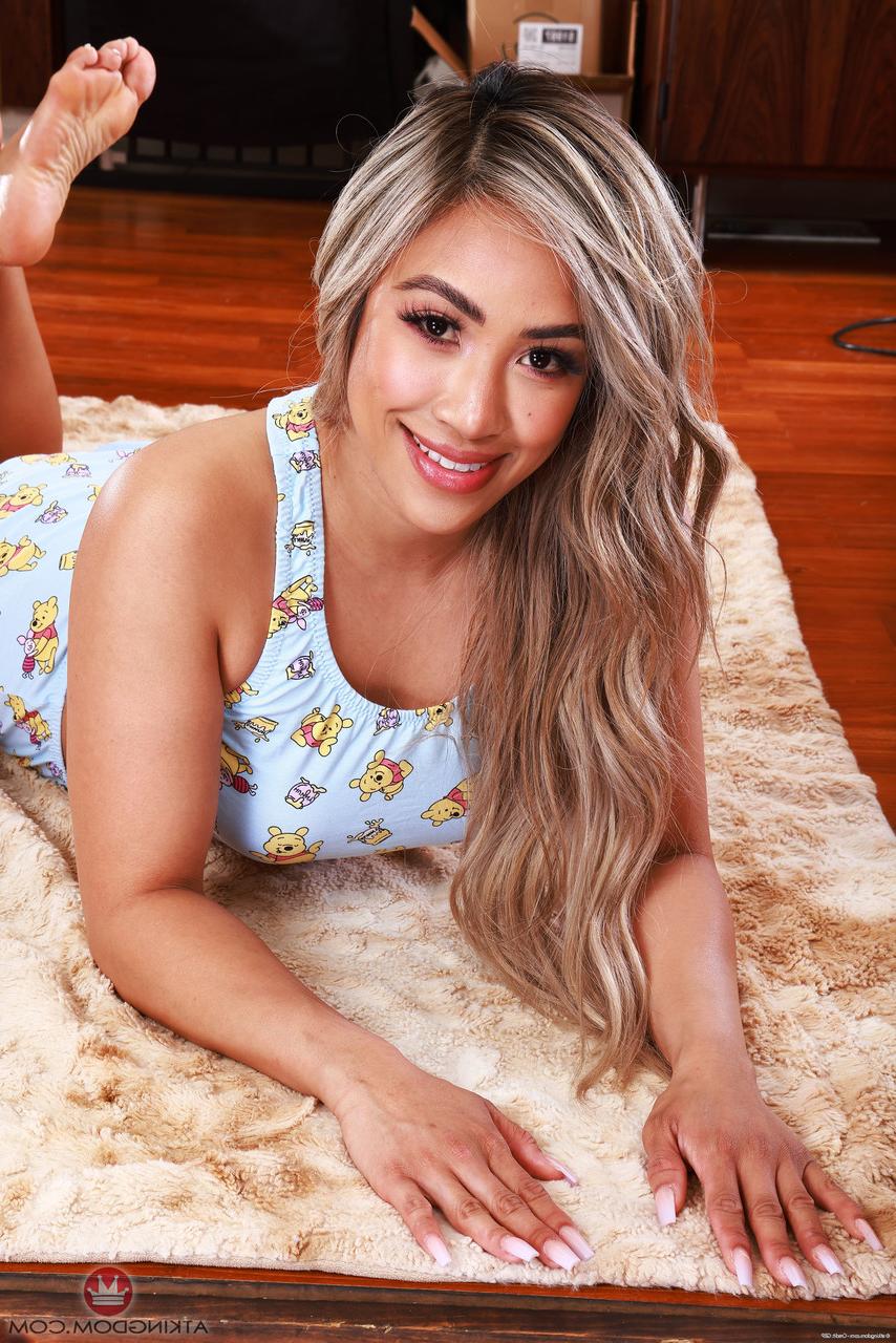 20P ATK Exotics Samantha Lexi