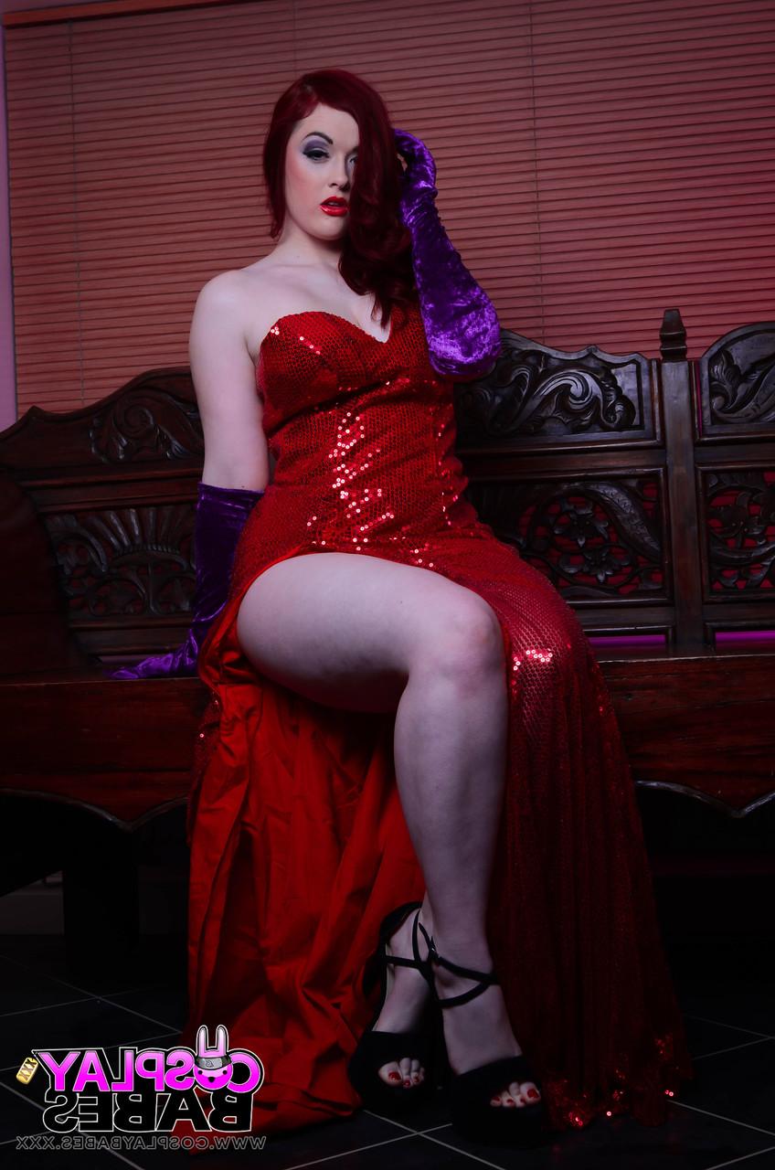17P Redhead cosplay hottie Jaye Rose poses seductively in Jessica Rabbit costume