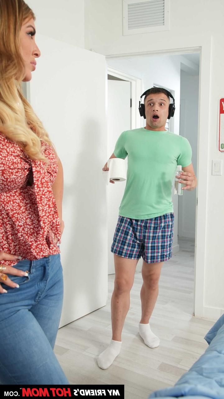 20P MILF with big tits Lolly Dames gives a young neighbor a hot sex lesson