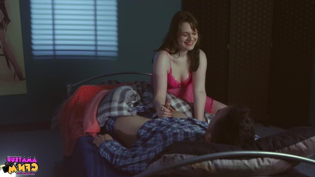 16P Elise Lee changes into a pink teddy before giving a blowjob