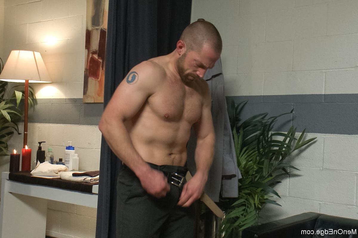 20P Men On Edge Adam Herst