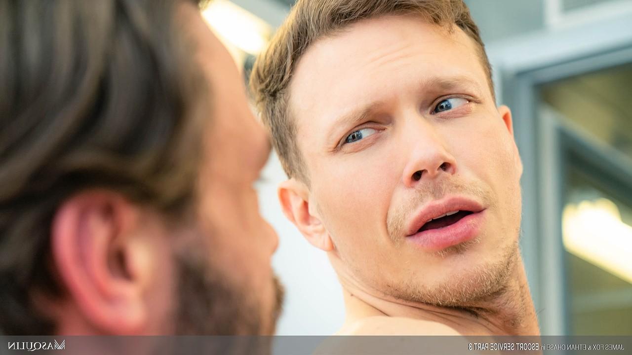 20P Caras gays gostosos com músculos Ethan Chase e James Fox se fodem forte