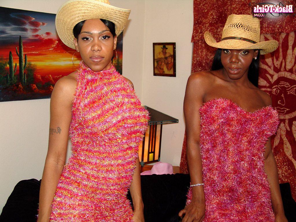 16P Negro TGirls Aniyah, Sexxy Jade