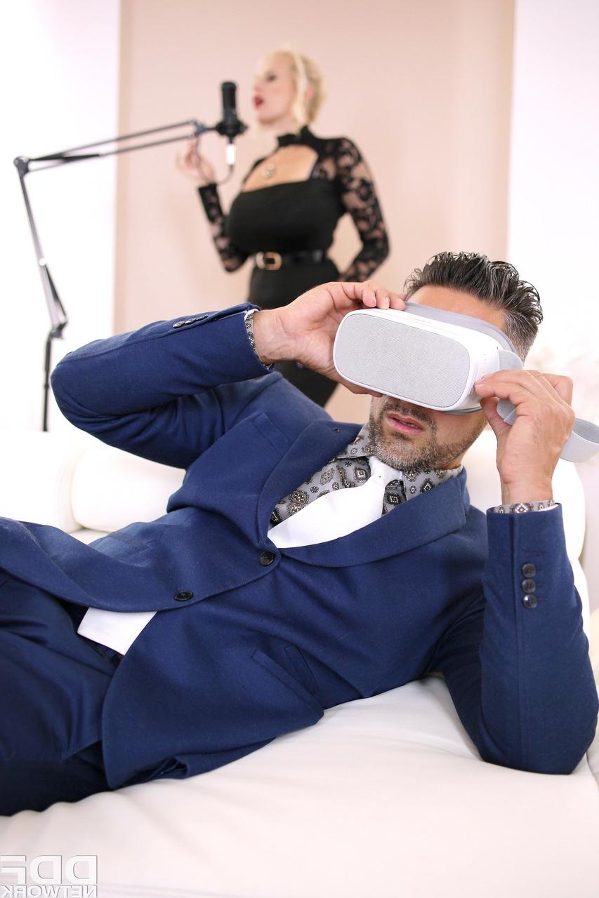 17P Stunning glamorous Angel Wicky serenades before 3D VR titty fuck & bang