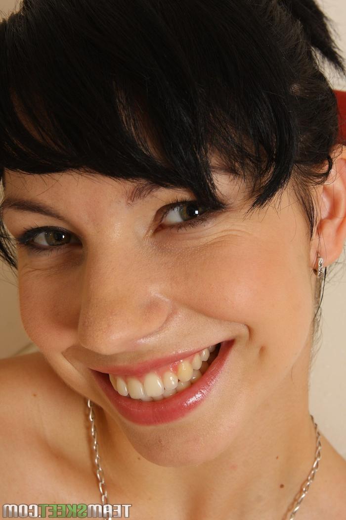 20P Busty 18 year old Daisy Lee soaps her big knockers & toys in the bathtub