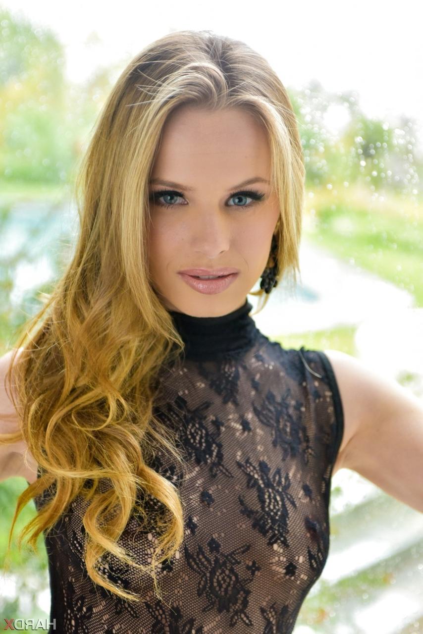 17P Classy Jillian Janson strips her clothes & bares natural tits in the window