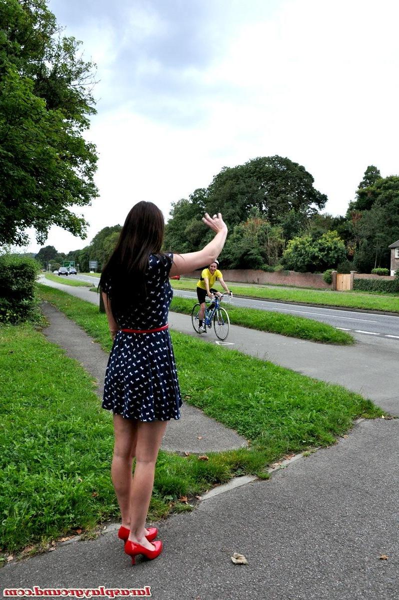 15P Old slut in heels and tutu entices bicycle courier to lick her aging ass