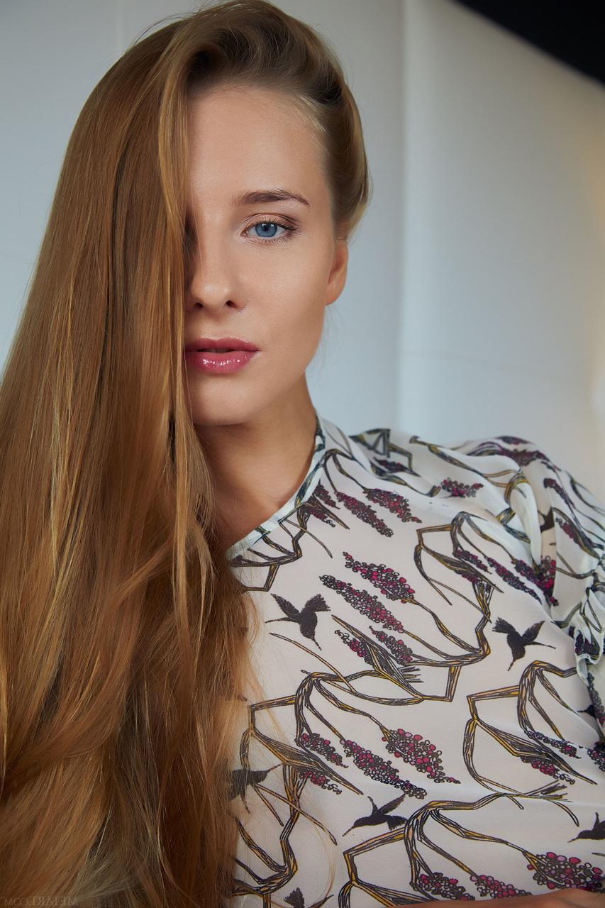 20P Glamorous Russian beauty Nimfa spreads her long legs & shows her hot holes