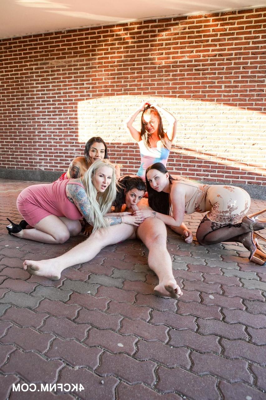 20P 4k CFNM Adelle Sabelle, Bella Angel, Daphné Klyde, Jarushka Ross, Nina Roca