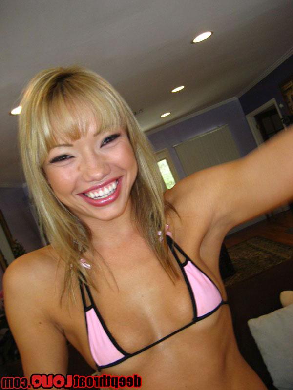 17P Beautiful smiley blonde Asian Maya Hills in bikini deepthroats a banana