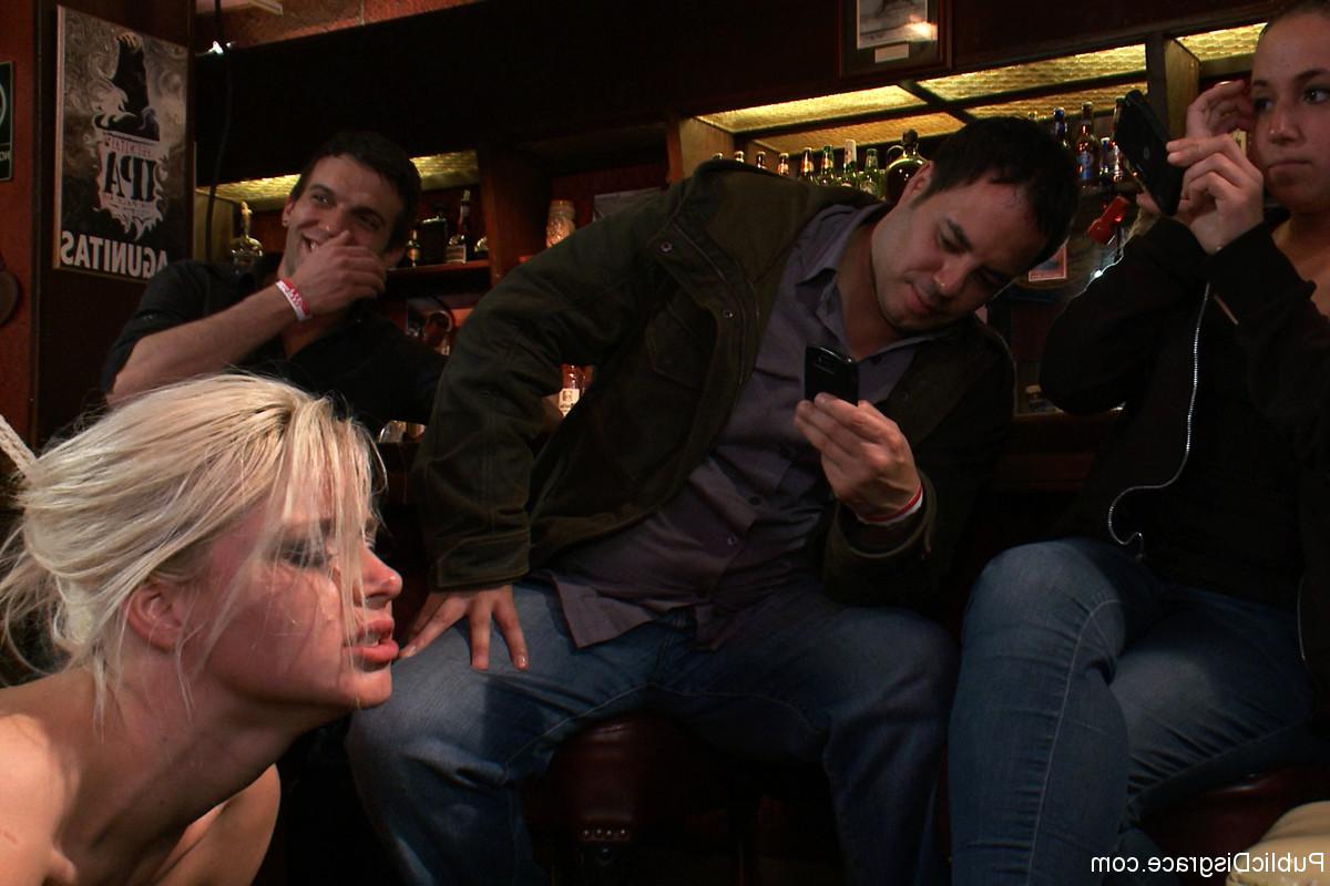 20P Desgracia pública Anikka Albrite, Mr Pete, Princesa Donna Dolore