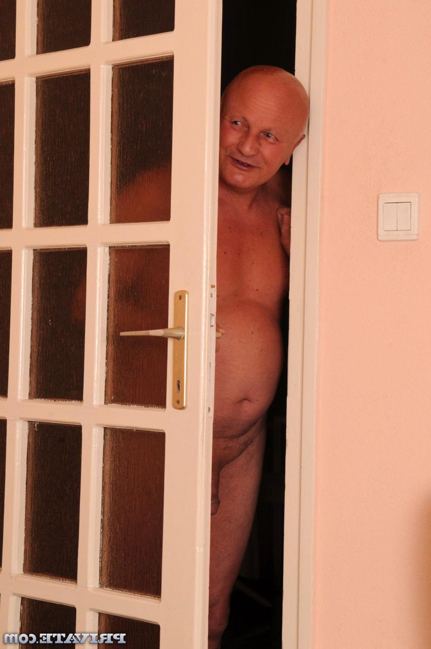 20P Skinny MILF with a big booty Nesty getting fucked doggystyle by a bald grandpa