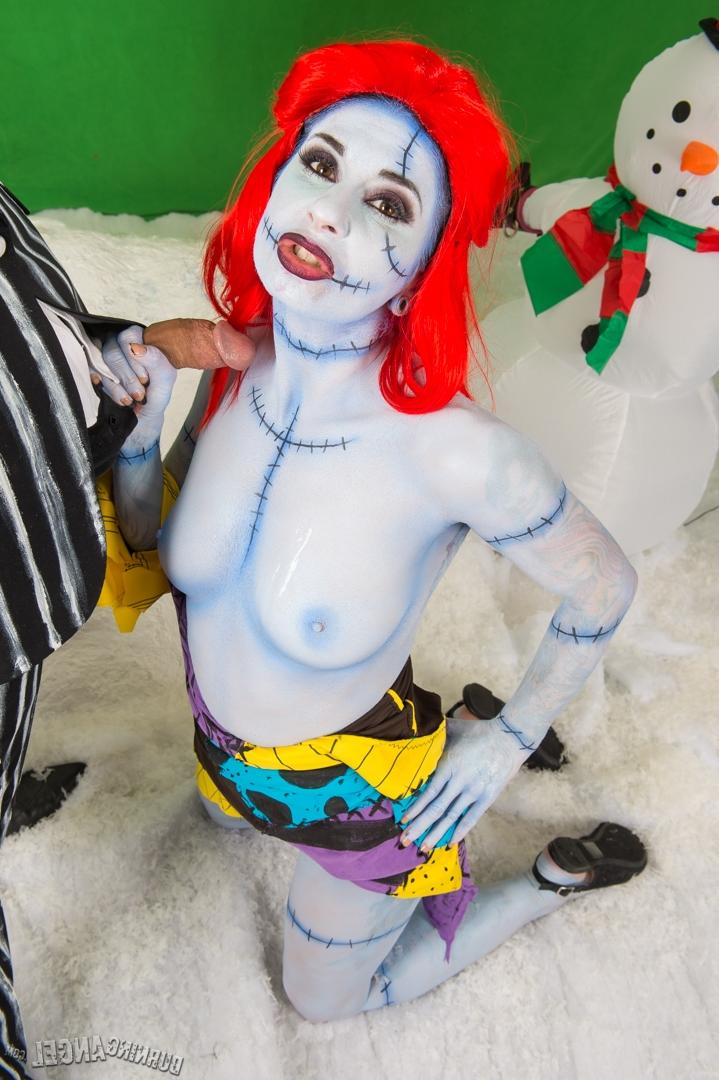 17P Le putain de cauchemar de Joanna Angel et Small Hands se transforme en sexe sauvage