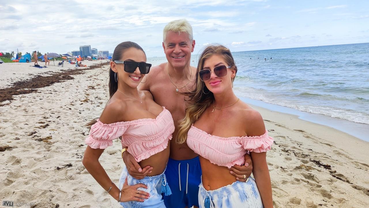 14P Lolly Damesa and Armani Black have foursome sex after a day at the beach