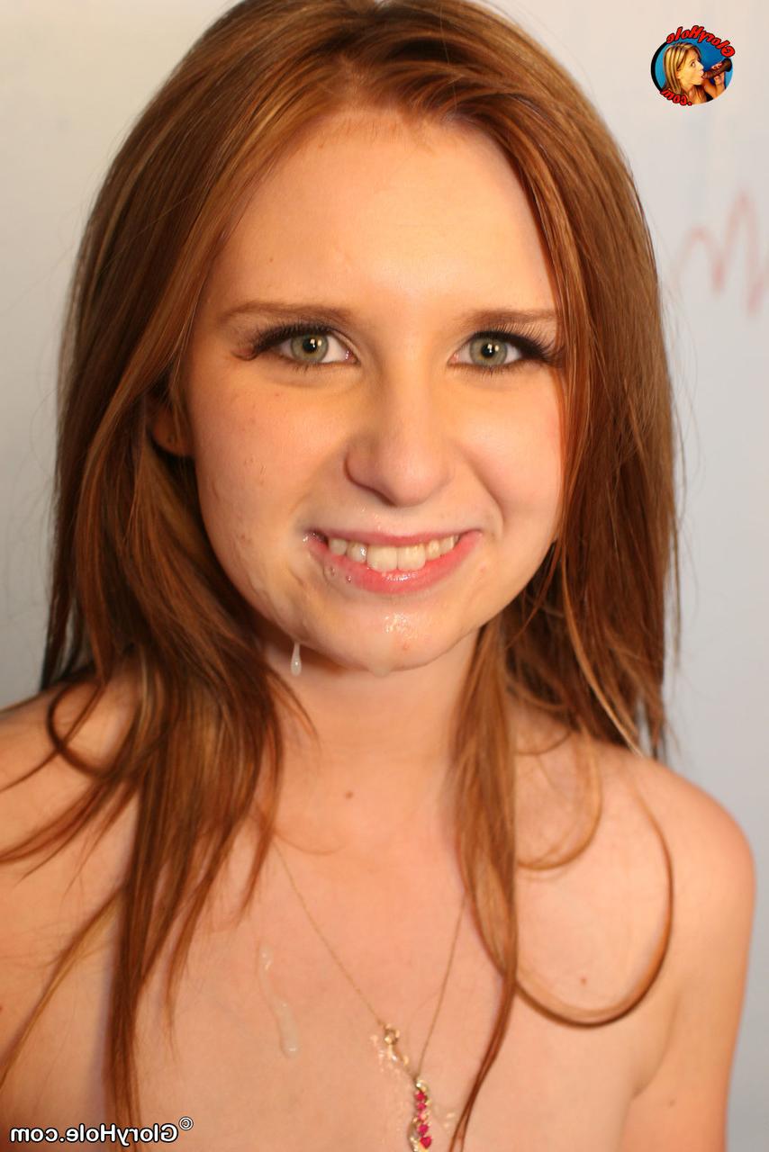 17P A ruiva sacanagem Crissy Cane fica com um pau na buceta adolescente e no buraco de glória grosso facial