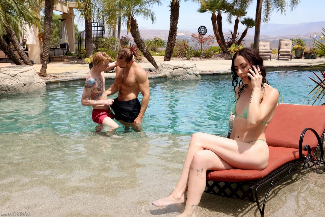 15P Victoria Sunshine has a poolside threesome with her bisexual lovers