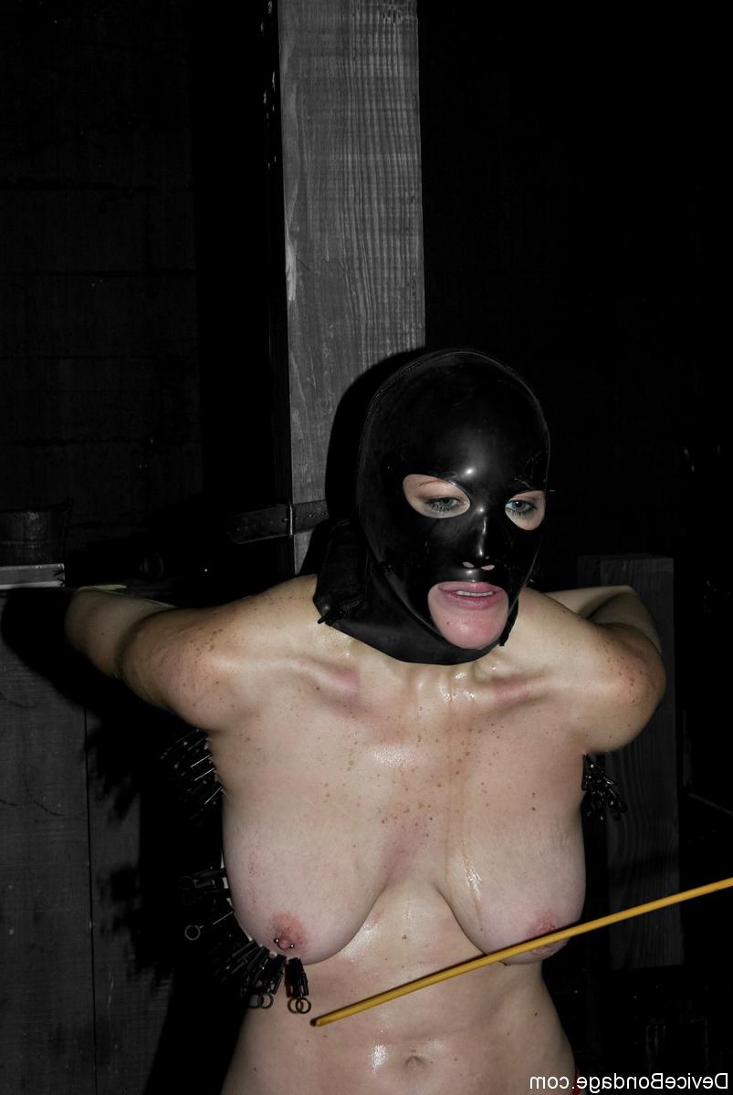 20P Dispositivo Bondage Miss Jade Indica, Sabrina Fox