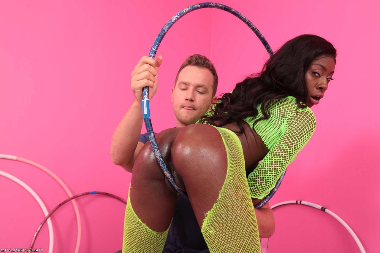 20P Black babe with a shiny big ass Anne Amari gets fucked by a white guy