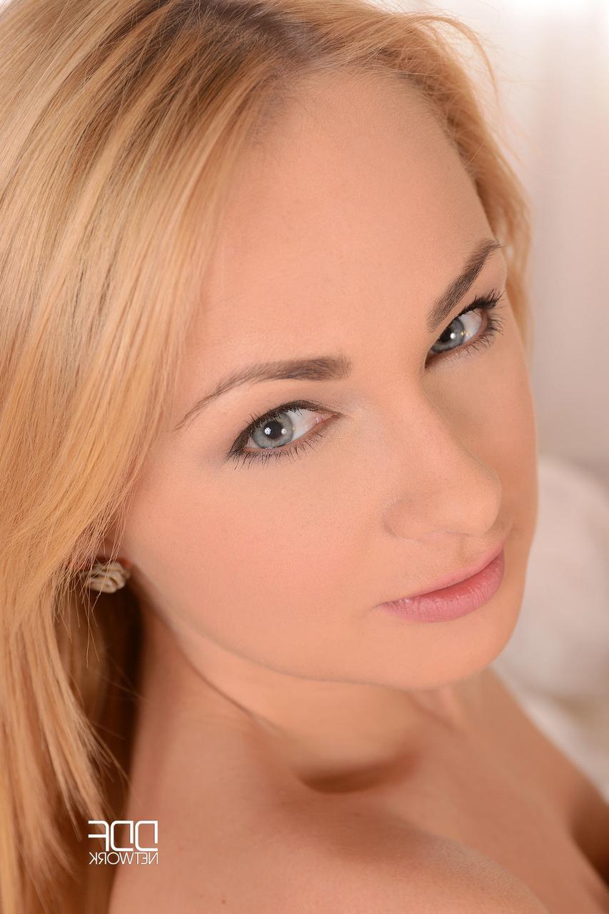 20P Porn World Ivana Sugar